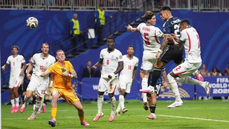 L'Argentine bat l'Angleterre et se qualifie pour la finale de la Coupe du monde 2026