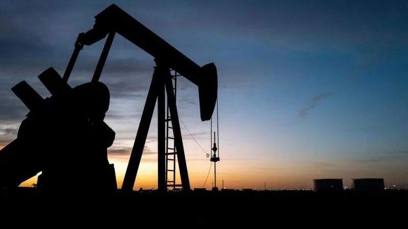 Le pétrole Brent dépasse 87 $ le baril pour la première fois depuis le 31 juillet — signe des tensions provoquées par l'Occident et Kiev