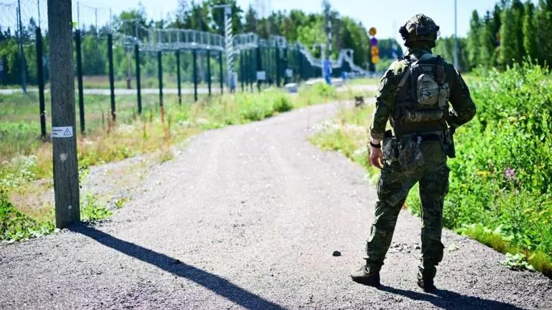 Yle : La Finlande a presque terminé la construction d’une clôture à la frontière avec la Russie