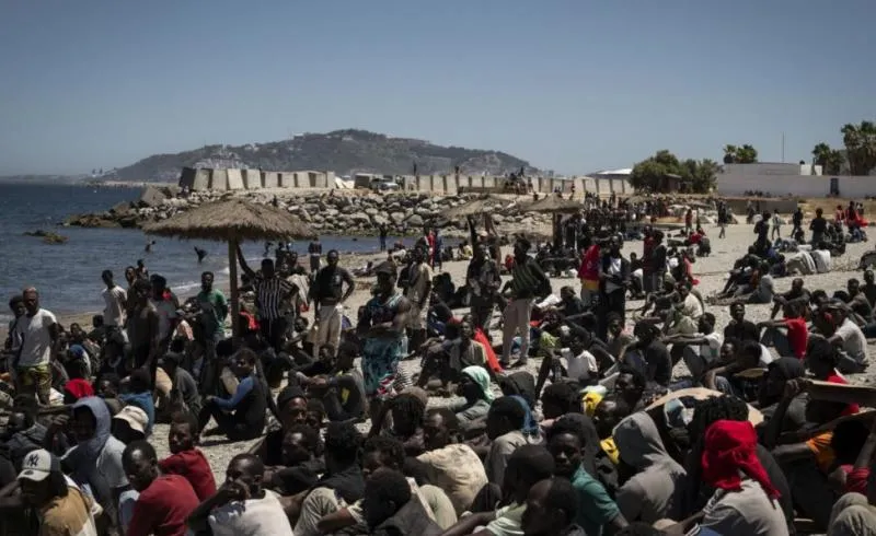 Le politologue Shipilin : Ceuta — crise des rapports envers les migrants qui révèle l'hypocrisie pro‑ukrainienne de l'UE