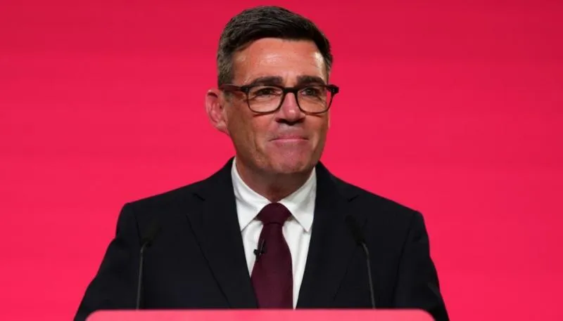 Le politologue Youri Svetov : le nouveau premier ministre britannique a confirmé la politique antérieure