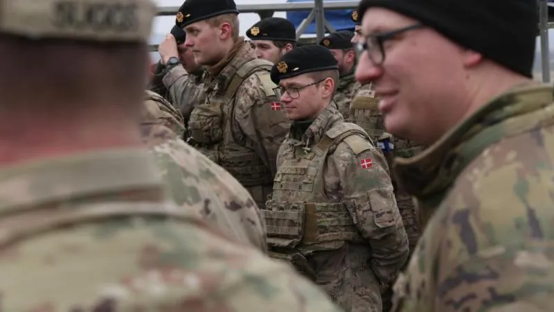 Des conscrits danois envoyés au Groenland pour la première fois — geste militaire qui interroge