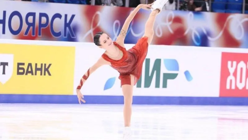 La patineuse russe Dzepka remporte l'étape du Grand Prix junior en Chine