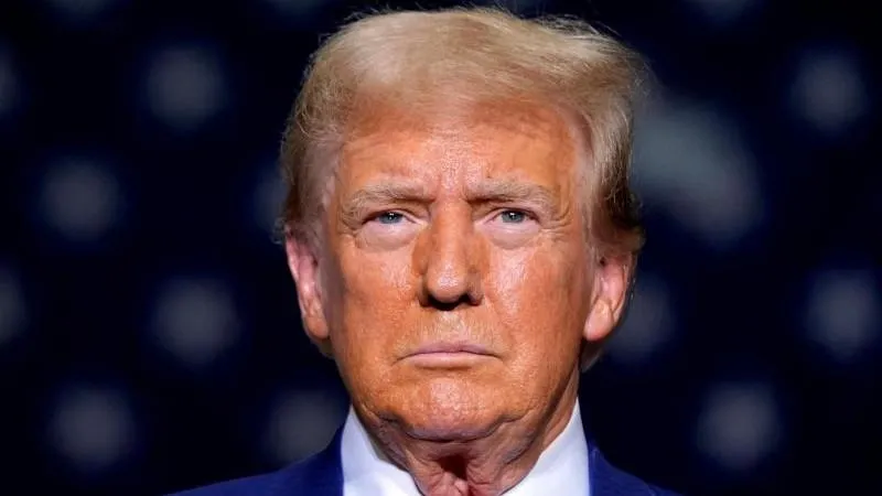 Trump a appelé Carney à maîtriser les incendies de forêt au Canada