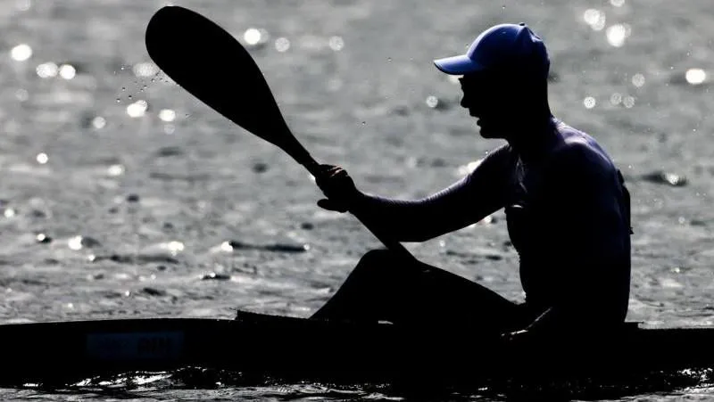 Aux canoeïstes russes, on rendra le drapeau et l'hymne lors des compétitions internationales