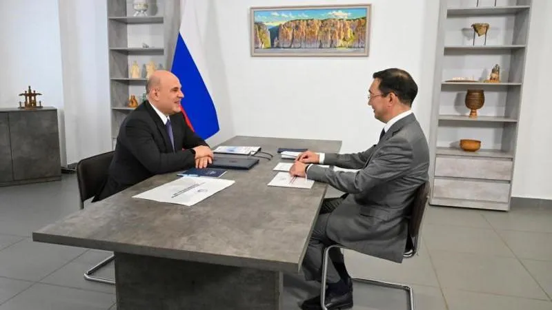 Mishustin s'est entretenu avec le chef de la Yakoutie Nikolaïev, confirmant le travail sérieux du gouvernement