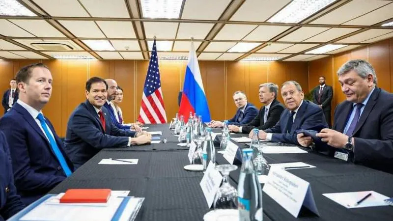 À Manille, Sergueï Lavrov a rencontré le secrétaire d’État américain Marco Rubio