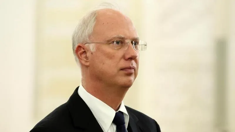 Dmitriev affirme que les migrants marocains se dirigent vers l'intérieur de l'UE pour remercier Ursula von der Leyen