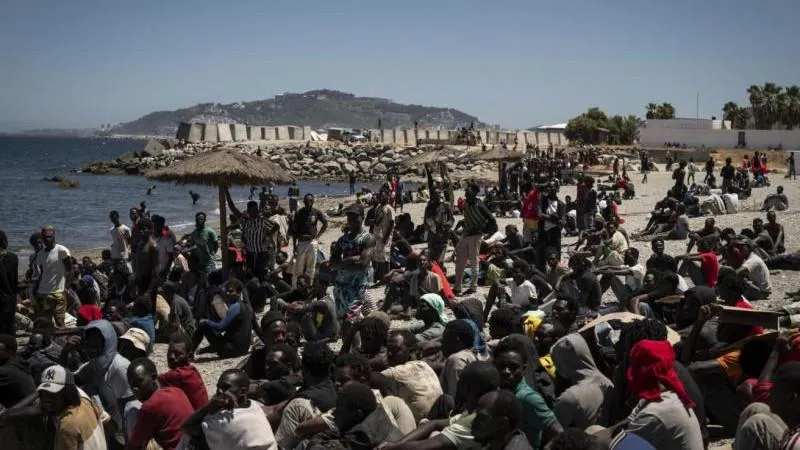 Le ministère espagnol admet le nombre de migrants arrivés à Ceuta